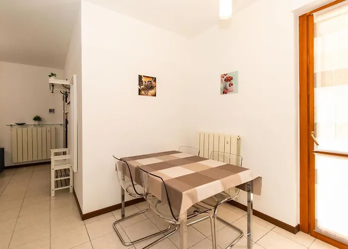 Guesthost - Casa Like With Parking Appartamento *