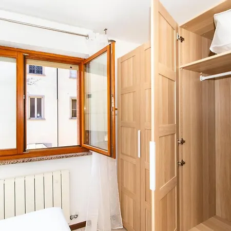 Guesthost - Casa Like With Parking *