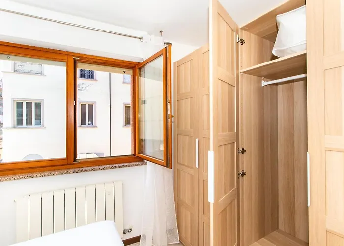 Guesthost - Casa Like With Parking *