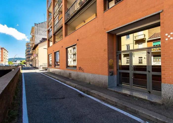 Guesthost - Casa Like With Parking Апартаменты